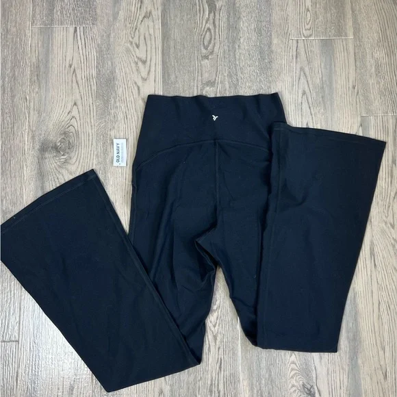 NWT powerlite extra high-rise flare - Picture 5 of 7